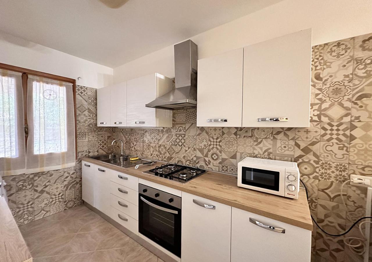 Murphy Holiday Home - Residenza Guardia Vecchia La Maddalena  Exteriör bild